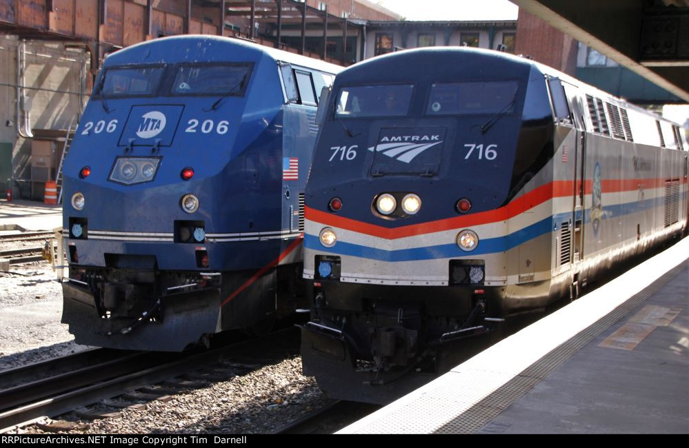 Amtk 716 on train 233, MNCR 206 awaits its time.